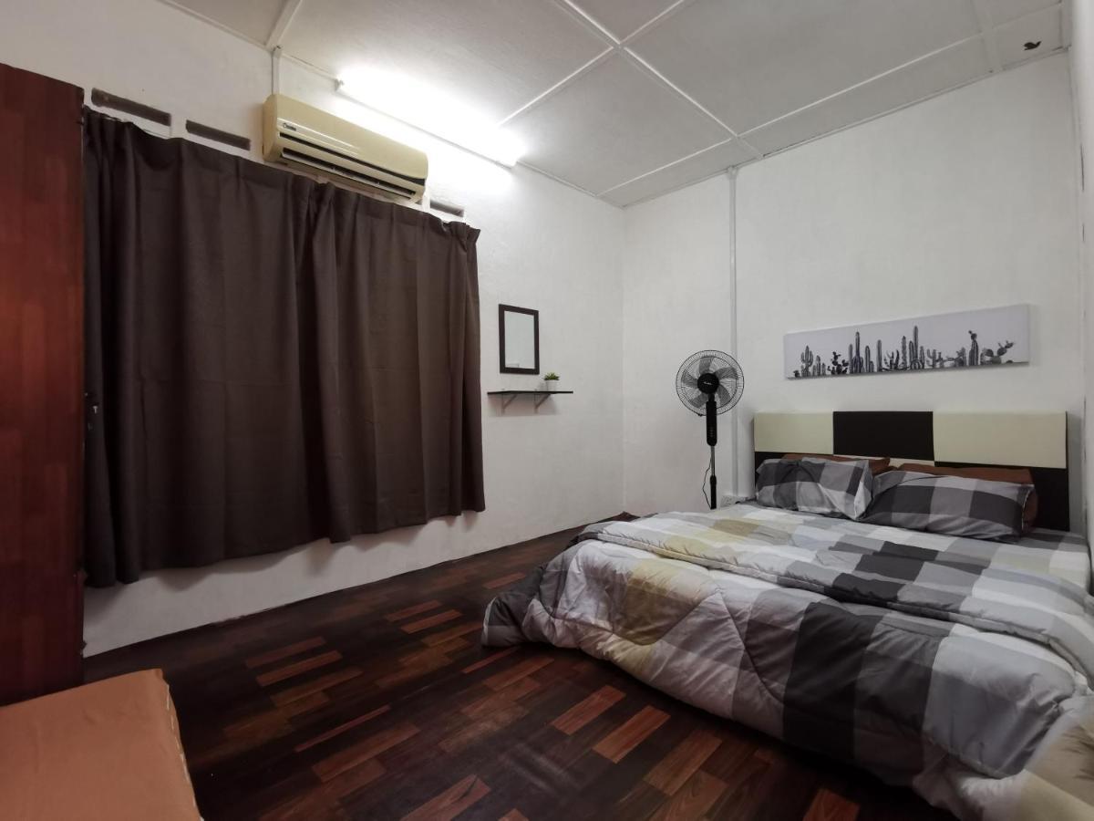 Sri Makmur Pontian Homestay Pontian Besar Luaran gambar